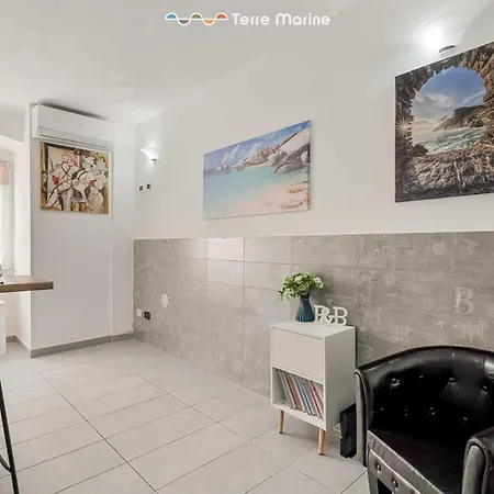 Apartment Richard's House, Terre Marine *